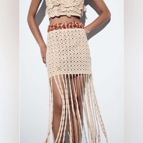 Zara Crochet Knit‎ Fringed Skirt - Picture 13 of 16